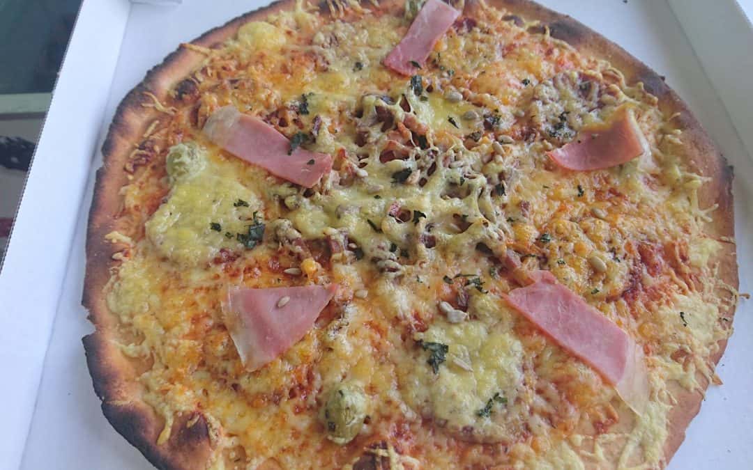 Pizza ingrédients bio locaux Argeles-Gazost et Lourdes dans les Hautes Pyrénées 