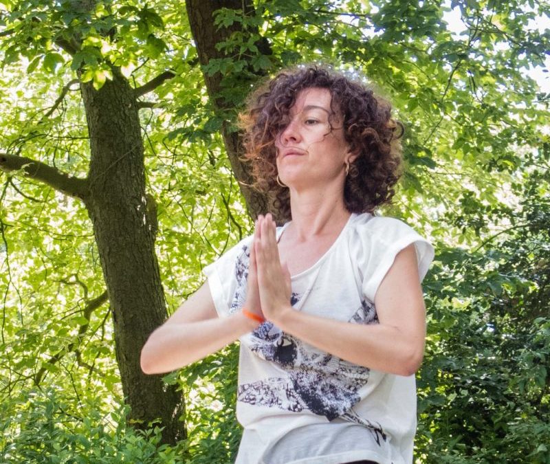 Carmina Roca professeur de yin yoga qi gong taichi – Toulouse et Pyrénées