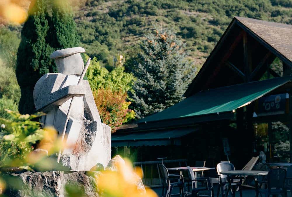 Venue du Pape à Lourdes le 26 septembre : séjournez près du Sanctuaire au Camping du Pibeste